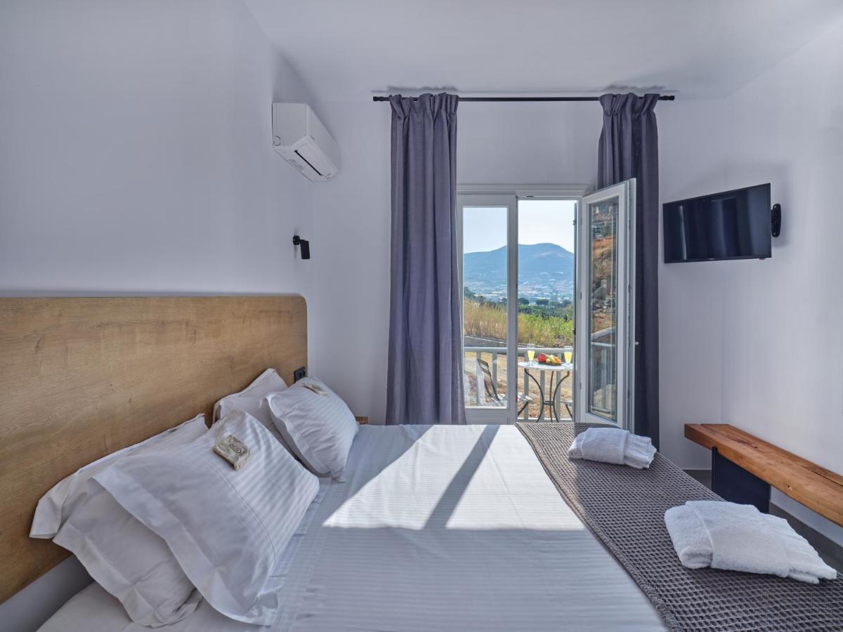 Parian Village Beach Hotel - Adults Only Páros 객실 사진