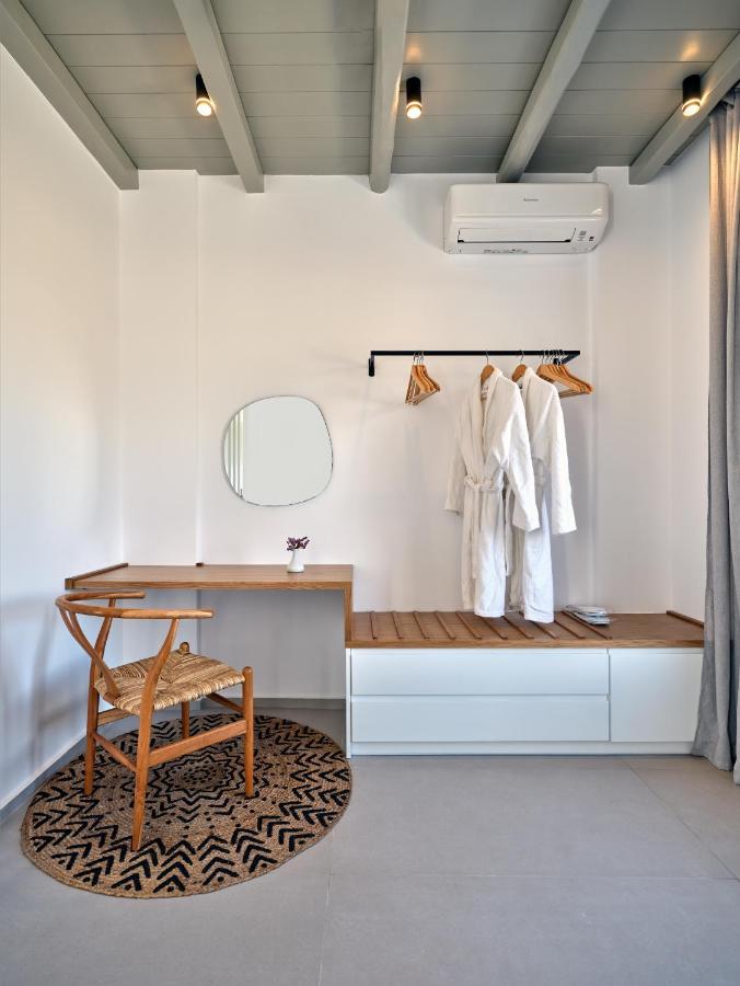 Parian Village Beach Hotel - Adults Only Páros 외부 사진