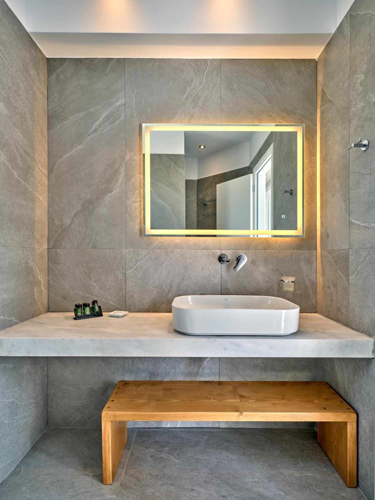 Parian Village Beach Hotel - Adults Only Páros 객실 사진
