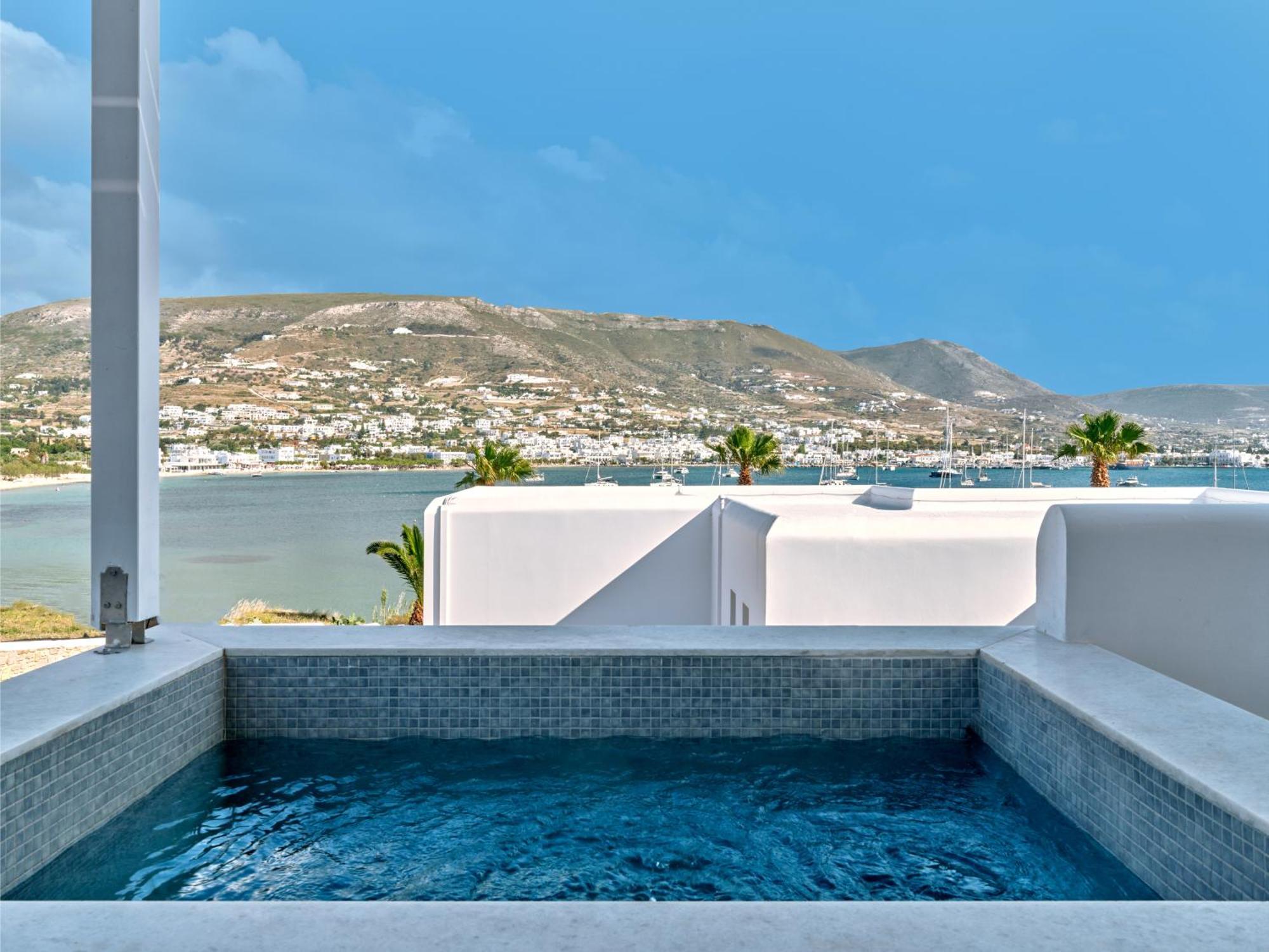 Parian Village Beach Hotel - Adults Only Páros 객실 사진