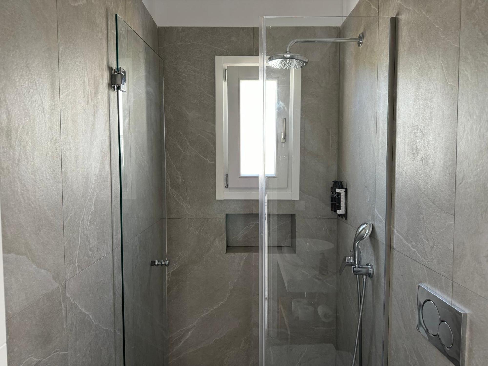 Parian Village Beach Hotel - Adults Only Páros 객실 사진